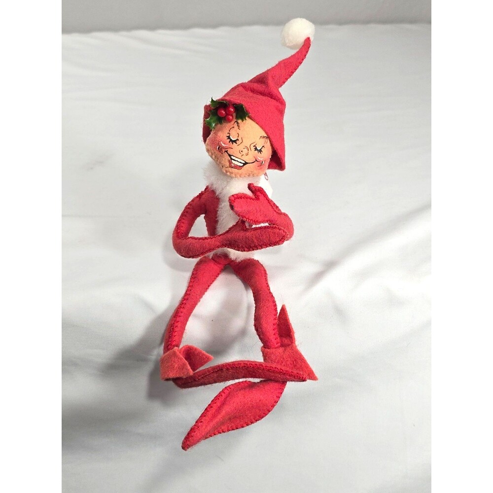 Annalee Doll Christmas Pixie Elf Red Posable 10 Inch Vintage 1995 Primitive Folk